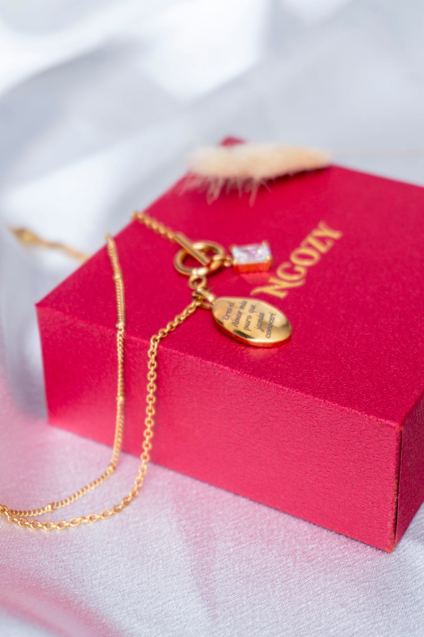 Alba Dorada™ Collar con baño de oro de 18 K